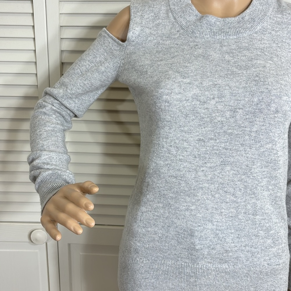 Veronica Beard Central Cold Shoulder 100% Cashmer… - image 8